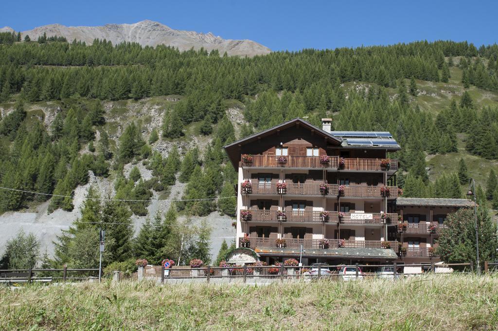 Hotel Vallee De Cogne Luaran gambar